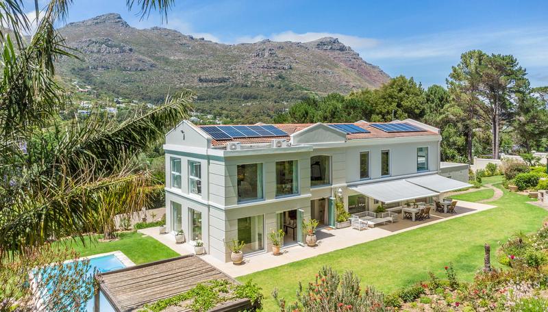 5 Bedroom Property for Sale in Tarragona Western Cape